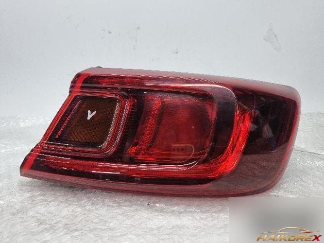 Renault SM6 2019 — комбинированный фонарь задний правый (пассажирский) 265501563R