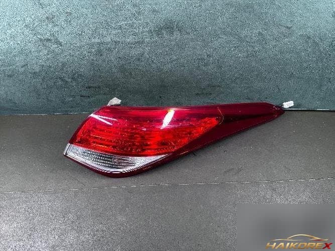 Hyundai i40 2012 — фонарь задний правый (комбинированный)