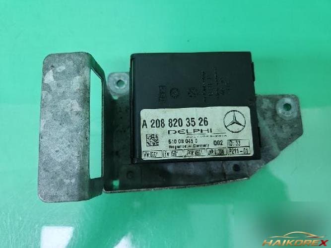 Mercedes-Benz CLK-Class 2002 — модуль (блок) A2088203526