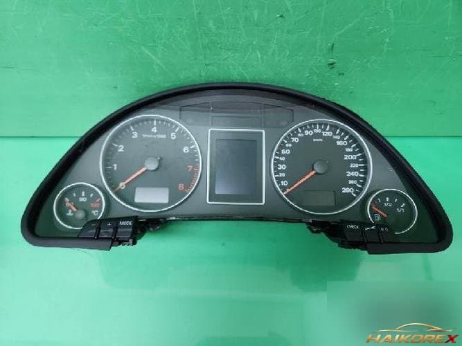 Audi A4 2.0 TFSI Quattro 2008 — приборная панель (8E0920901J)