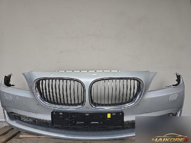 BMW 7 Series 2011 — передний бампер