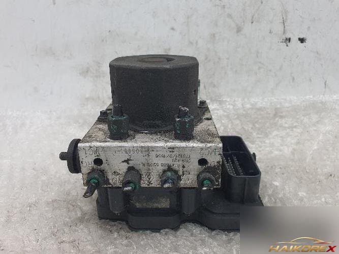 Renault QM6 2017 — ABS блок 47660 5200R 12
