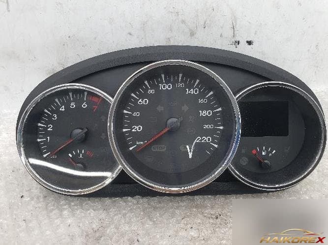 Renault SM3 2011 — приборная панель 248100518R