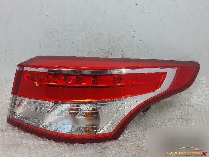 Renault SM5 2014 — фонарь задний правый (комбинированный) 265502071R