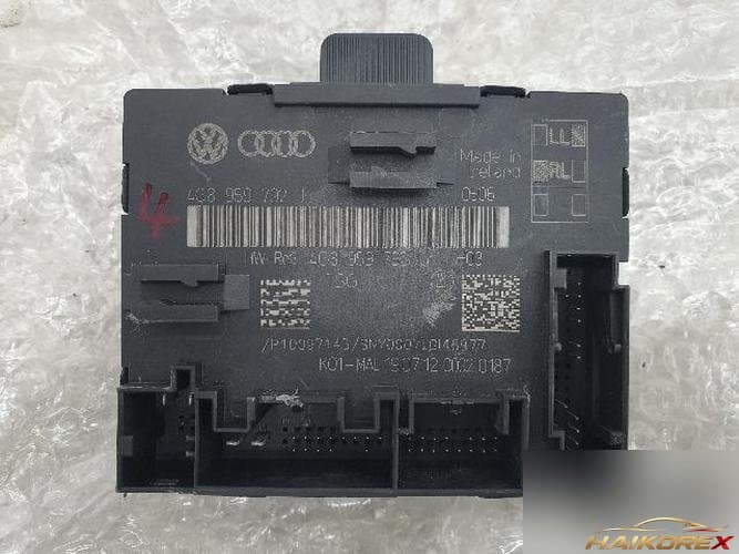 Audi A6 2013 — модуль управления дверью 4G8 959 792 J 8