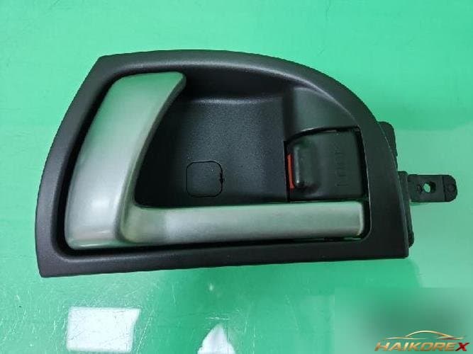 Hyundai Santa Fe 2011 — дверной кэтч №2