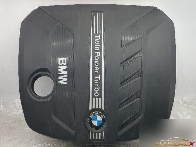 BMW 5-Series 2014 — крышка двигателя (timing cover) 13718510475
