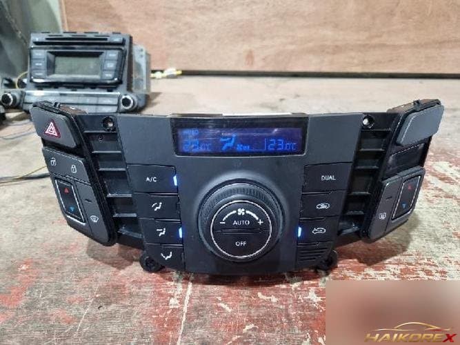Hyundai i40 2013 — блок управления климат-контролем (кондиционер) 97250-3ZDF0