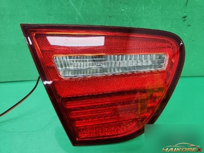 Hyundai Avante 2010 — панель двери задней левой