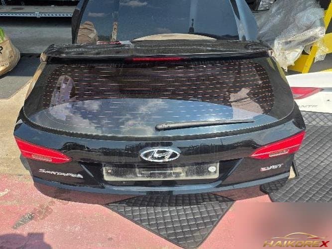 Hyundai Santa Fe 2013 — крышка багажника
