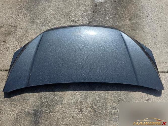 Chevrolet Trax 2016 — капот