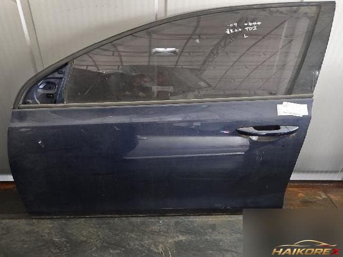 Volkswagen Golf 2010 — передняя дверь левая 5K4831055H