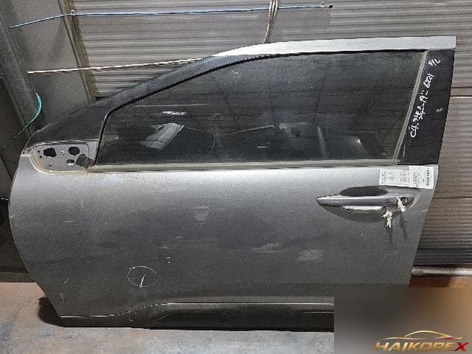 Citroën C4 2019 — передняя дверь левая