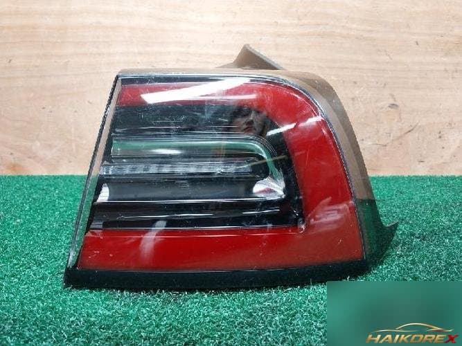 Tesla Model 3 2021 — комбинированный фонарь задний правый 1077398 10