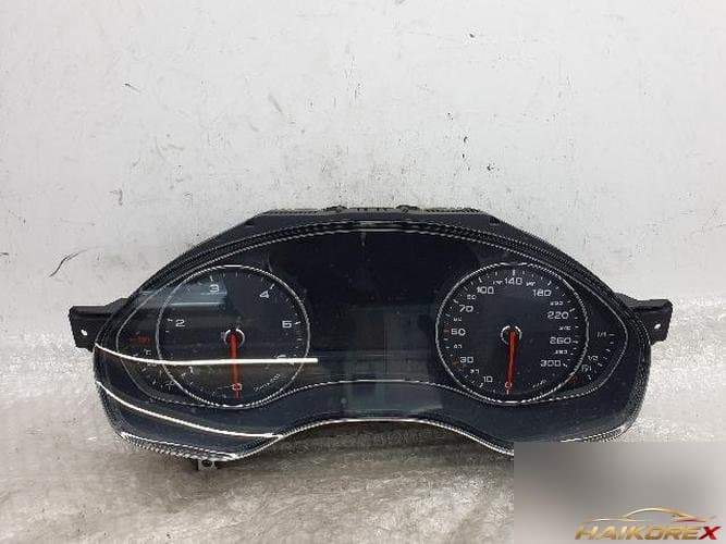 Audi A6 2014 — приборная панель (дизель) 4G8 920 933 B 5