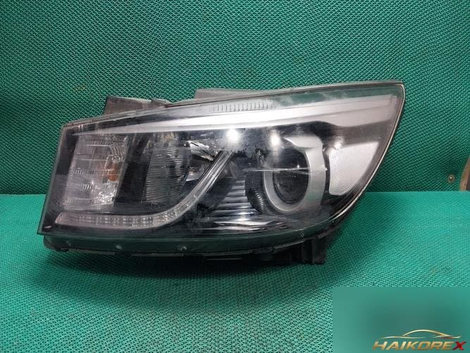 Kia Carnival 2016 — фара левая HID 92101A9