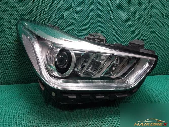 Genesis 2017 — фара правая HID 92102D2