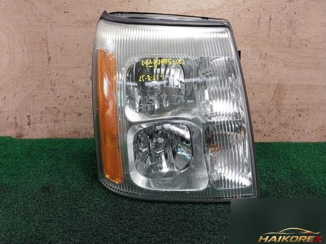 Cadillac Escalade 2005 — фара правая HID
