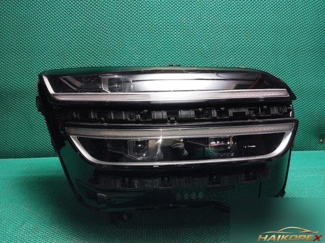 Genesis GV70 2022 — фара правая LED