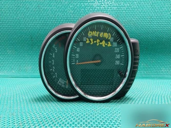 Mini Cooper 2017 — приборная панель 683079401