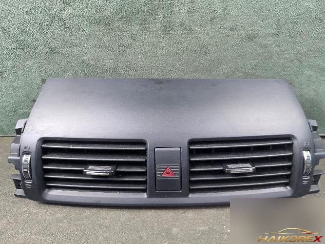 Kia Mohave 2011 — дефлектор печки 84740-2J500 2