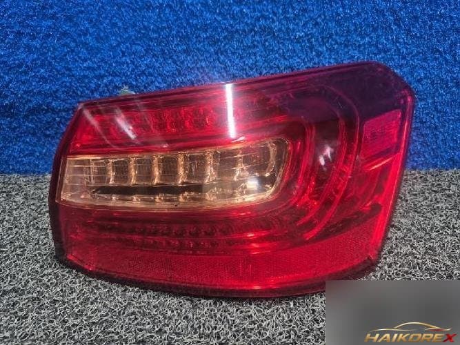 Kia K7 2012 — комбинированный фонарь задний правый (LED)