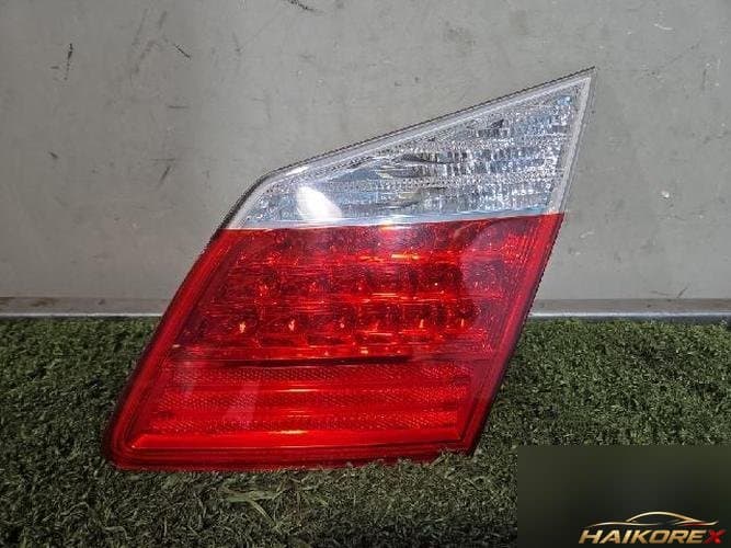 Hyundai Genesis 2011 — фонарь багажника правый 92404 3M0