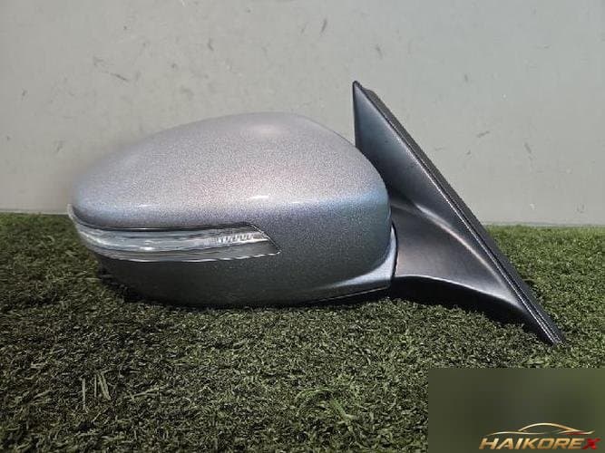 Hyundai Genesis 2011 — зеркало боковое правое