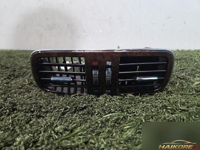 Hyundai Genesis 2011 — дефлектор воздушный 97040-3M000