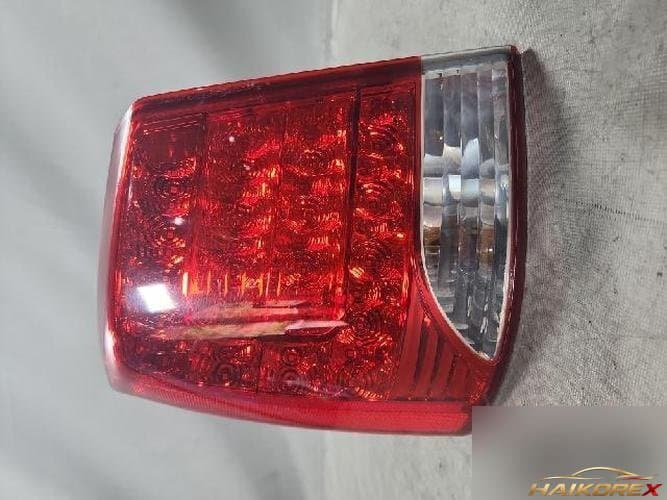 Kia Sorento 2010 — фонарь задний левый (водительский)