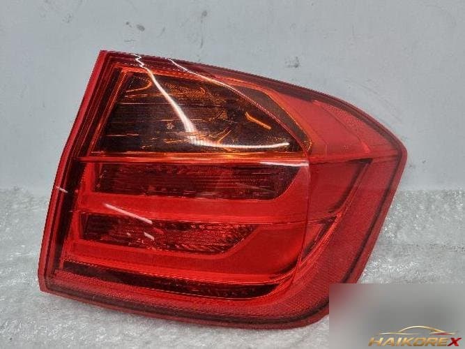 BMW 3 Series 2012 — фонарь задний правый (комбинированный)