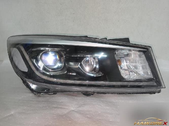 Kia Carnival 2018 — фара правая 92102 A9700