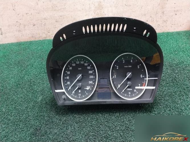 BMW X-series 2011 — приборная панель 62119218849