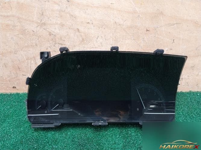 Mercedes-Benz S-Class 2012 — приборная панель A2219005002
