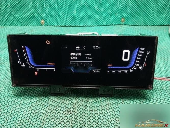 KG Mobility Tores 2022 — панель приборов 8021041010