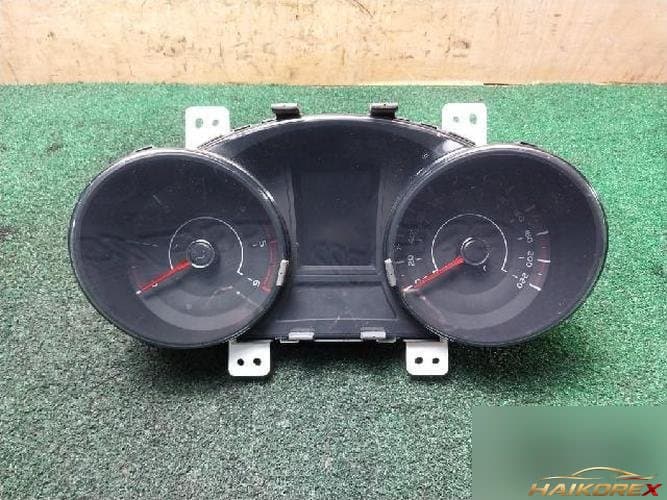 KG Mobility Tivoli 2018 — панель приборов 8023035020