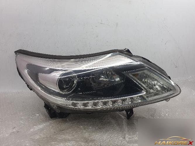 Renault SM5 2014 — фара правая 260105278R