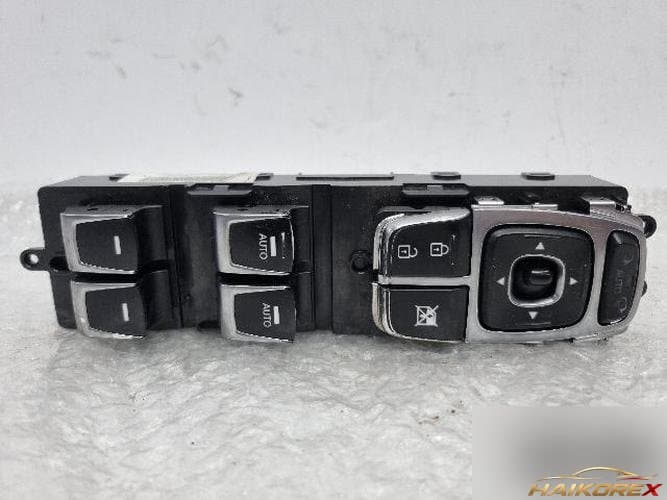 Hyundai Grandeur 2015 — блок управления стеклоподъёмниками водителя 93570-3V303