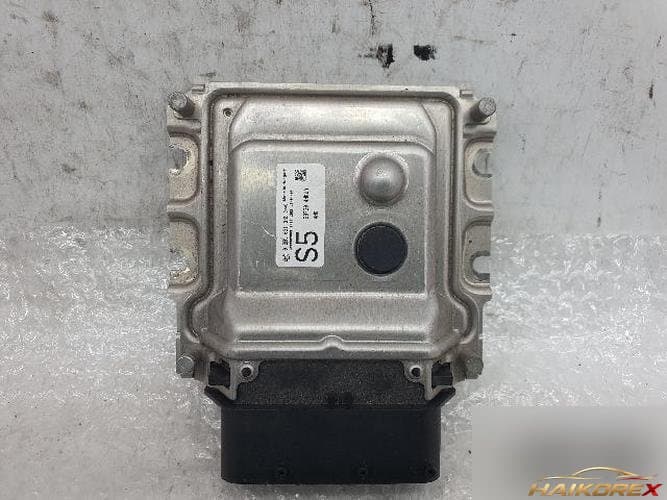 Infiniti Q50 2016 — блок управления двигателем ECU 237304HK0A