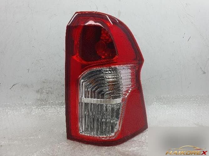 KG Mobility Korando 2013 — комбинированный фонарь задний правый 83602-325