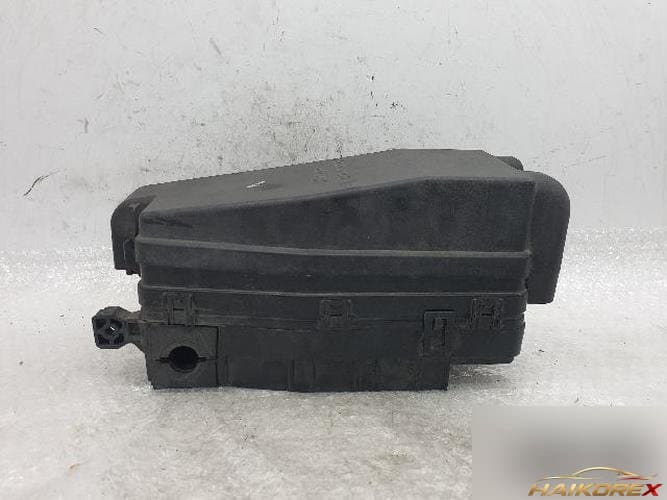Kia Carnival 2013 — блок предохранителей (подкапотный) 91950 4D271 8