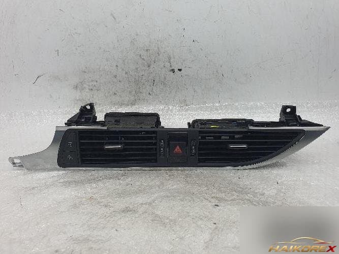 Audi A6 2014 — дефлектор воздуховода 4G0 941 509 511