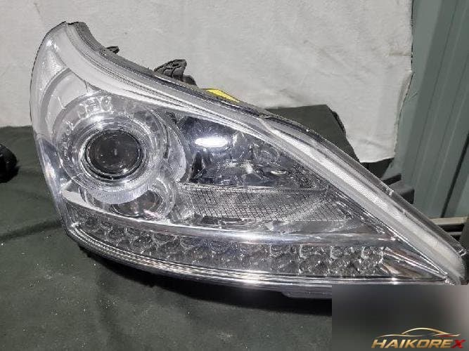 Hyundai Equus 2012 — фара правая в сборе (HID)