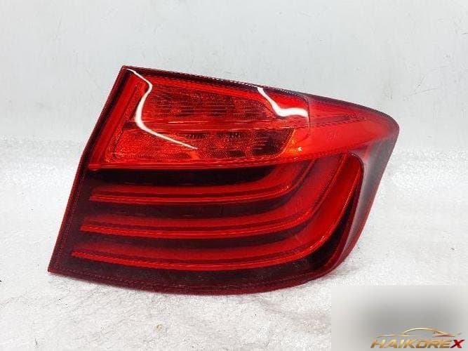 BMW 5 Series 2015 — фонарь задний комбинированный правый (пассажирский) 184080-02