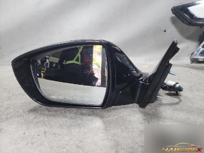 Hyundai Aslan 2015 — зеркало боковое левое