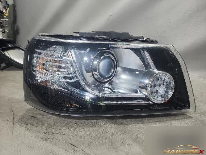 Land Rover Freelander 2015 — фара правая