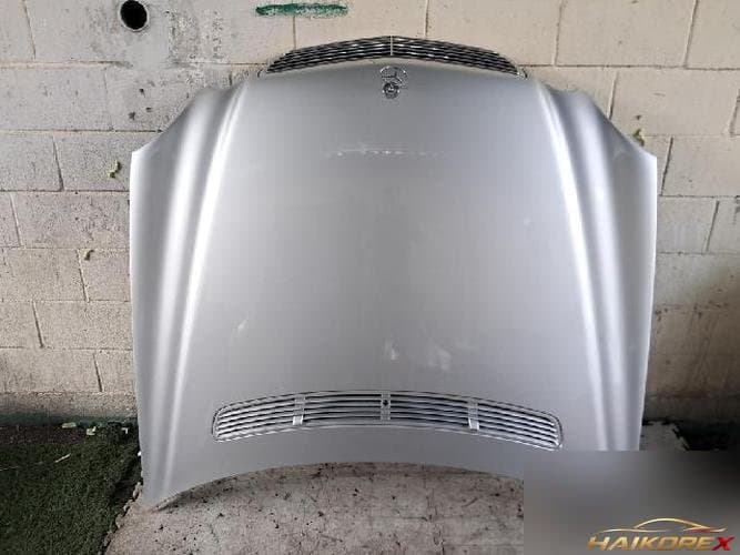 Mercedes-Benz E-класс 2004 — капот, 4 дверь