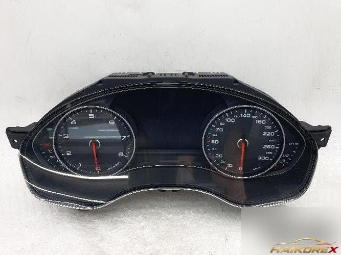 Audi A7 2012 — приборная панель 4G8920931P