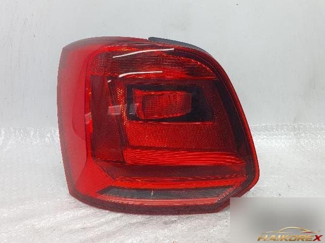 Volkswagen Polo 2016 — фонарь задний левый (комбинированный) 6C0945095F