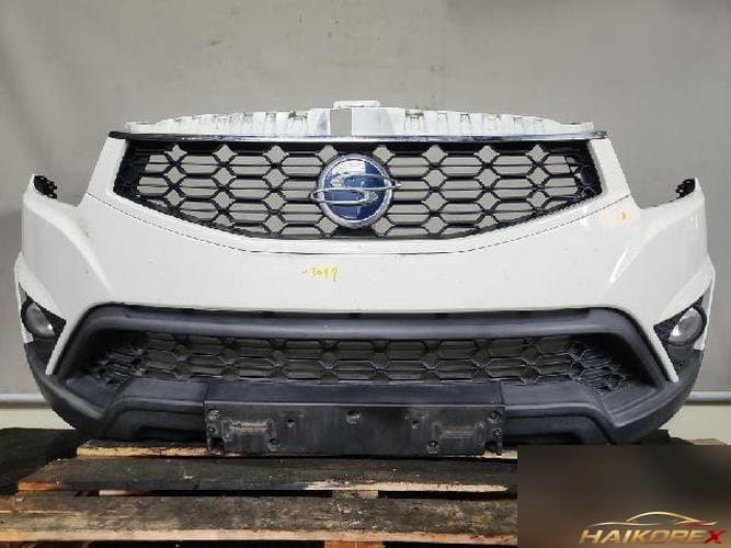 KG Mobility Korando 2014 — передний бампер 1